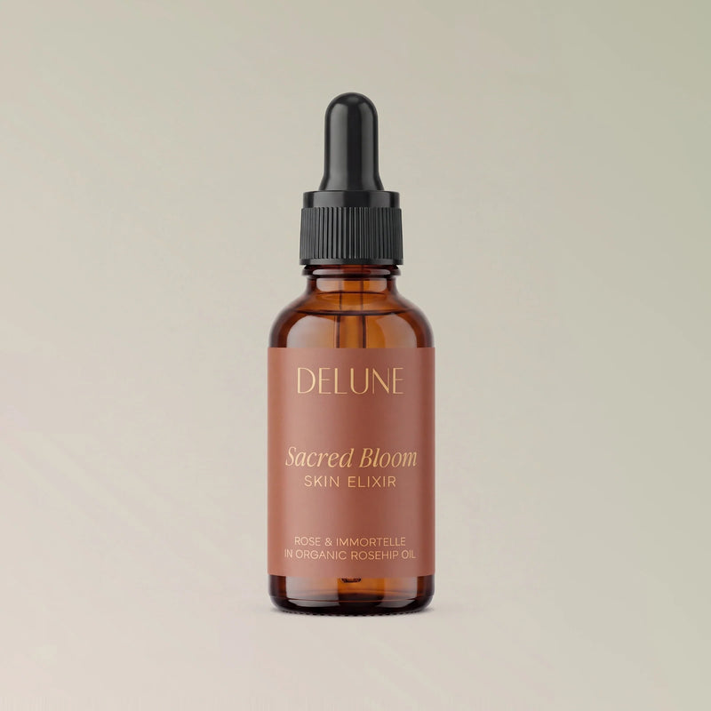 Elixir facial Sacred Bloom de Delune, foto de estudio